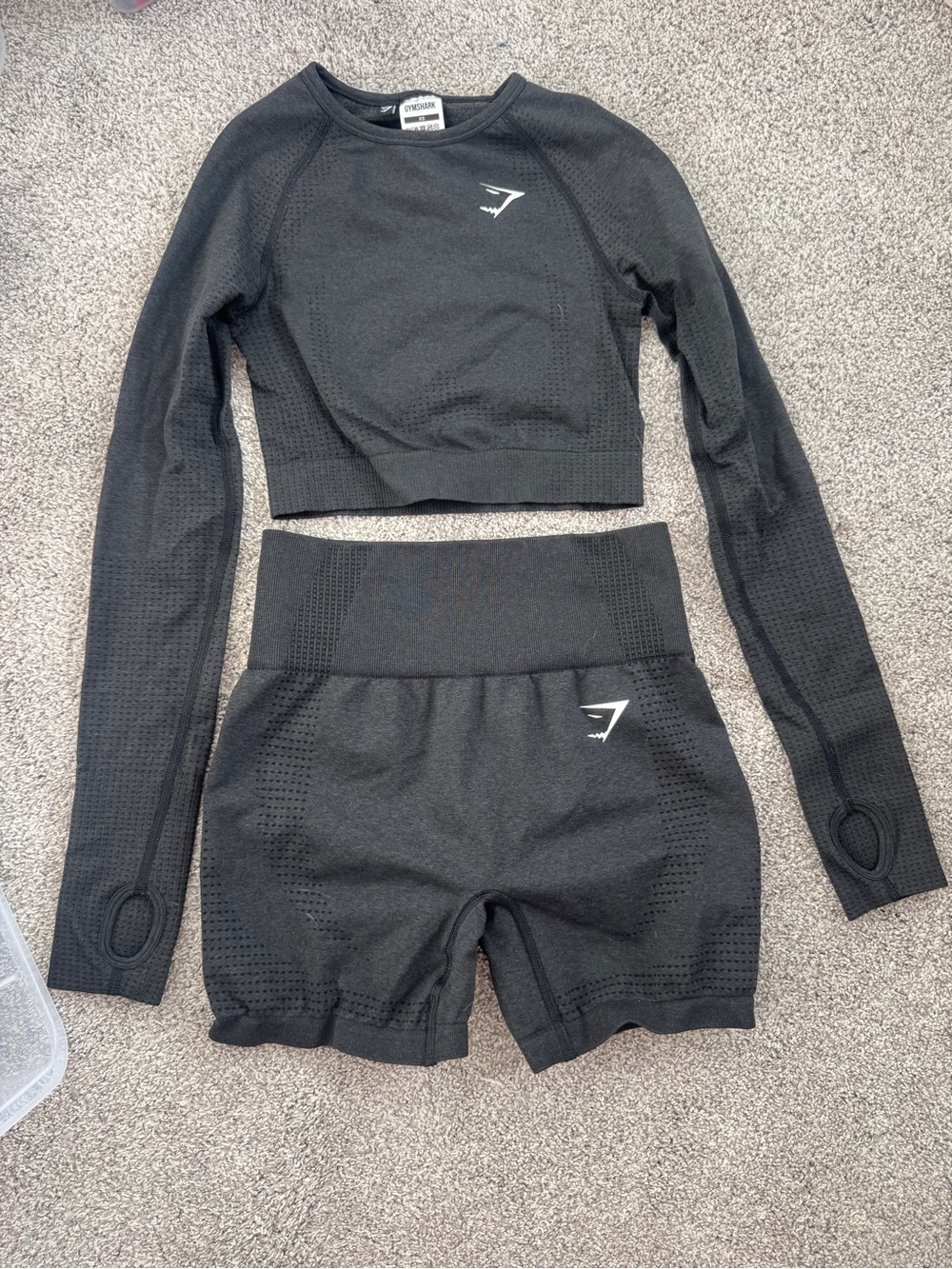 XS Gymshark Seamless Set - Crop Top & Shorts - Gray Workout Gym Outfit